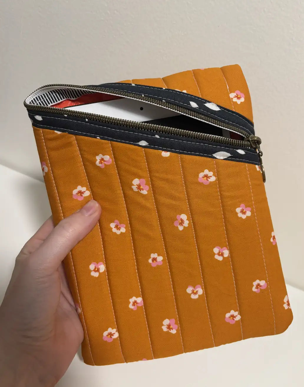 Quilted Diagonal Zip Tablet Sleeve