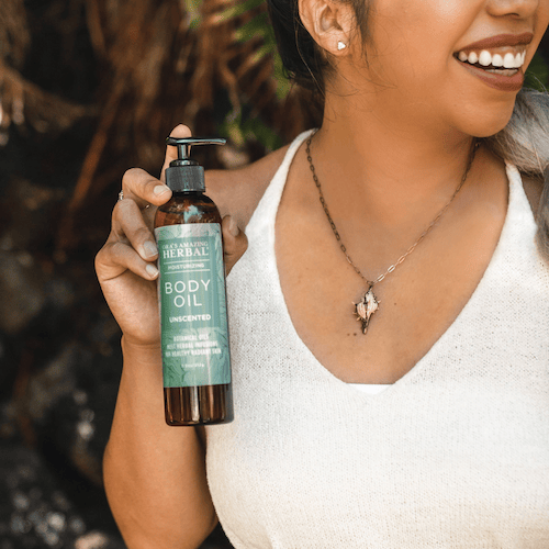 Unscented Body Oil Human Female Model Lifestyle 7.5oz Bottle