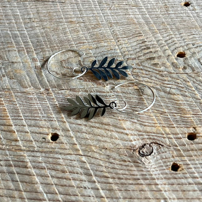 SariBlue® Sweet Leaf Earrings