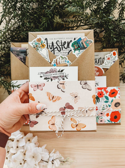 Blind Date with a Book – Mystery Romance + Gifts