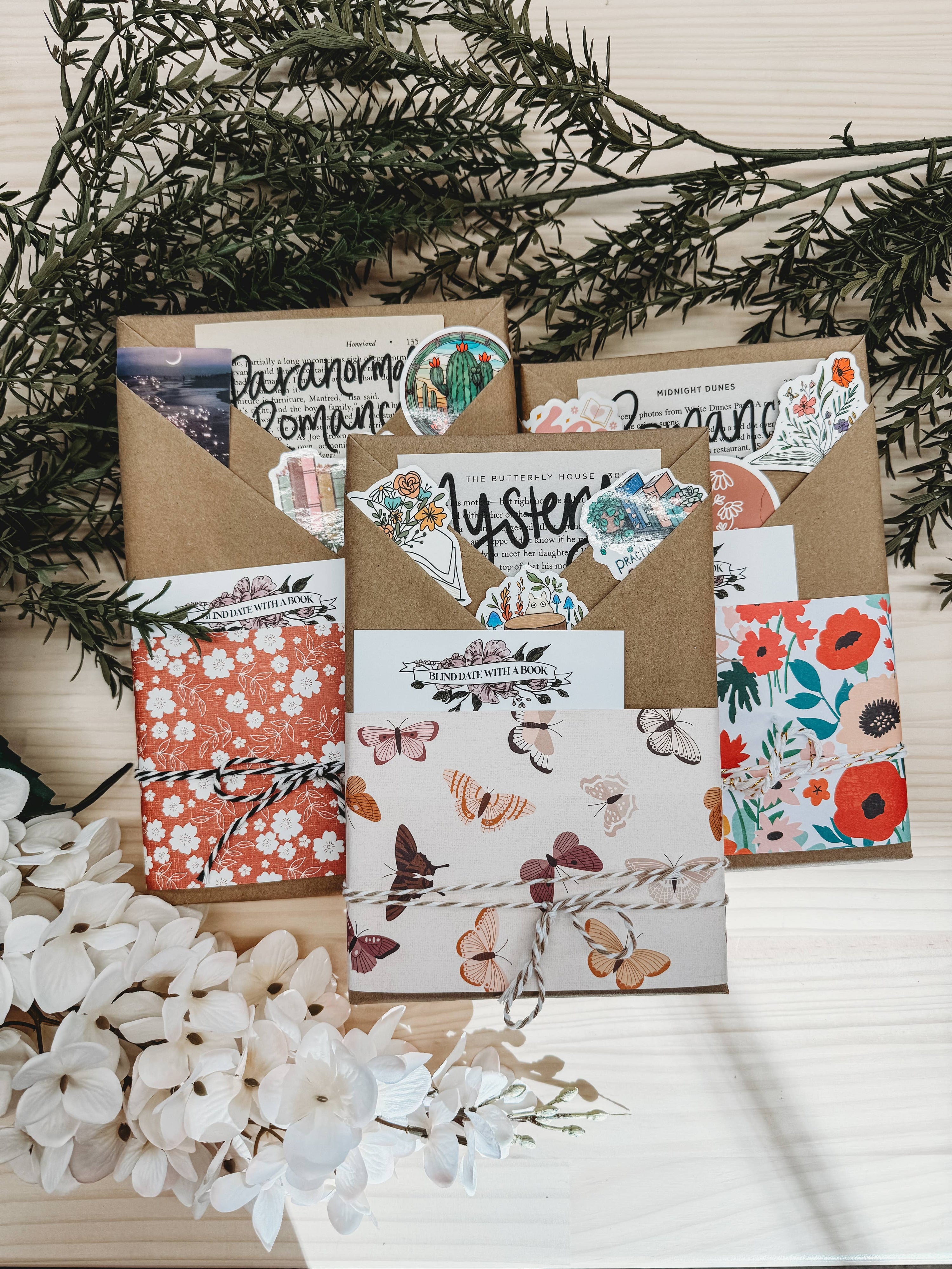 Blind Date with a Book – Mystery Romance + Gifts