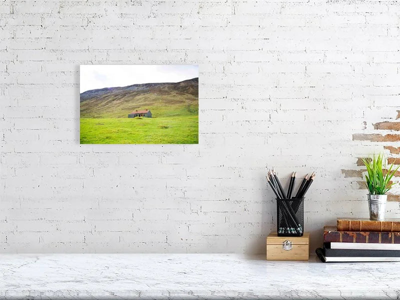 Sample image of a photograph of an abandoned house in the green hills of a glen in Scotland.