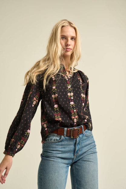 Sonmer Kelly Blouse — Black
