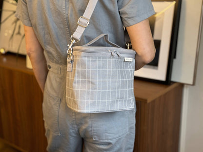 SoYoung - Light Grey Grid Petite Lunch Poche