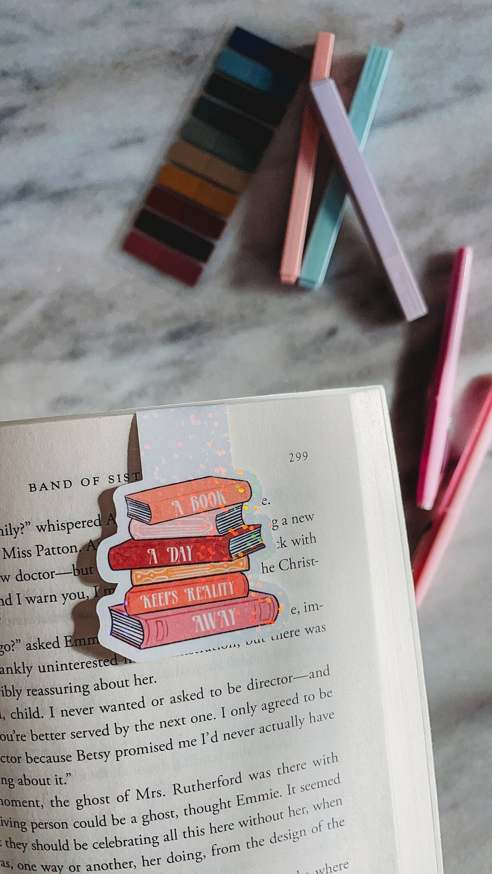 Romance Reader Magnetic Bookmarks