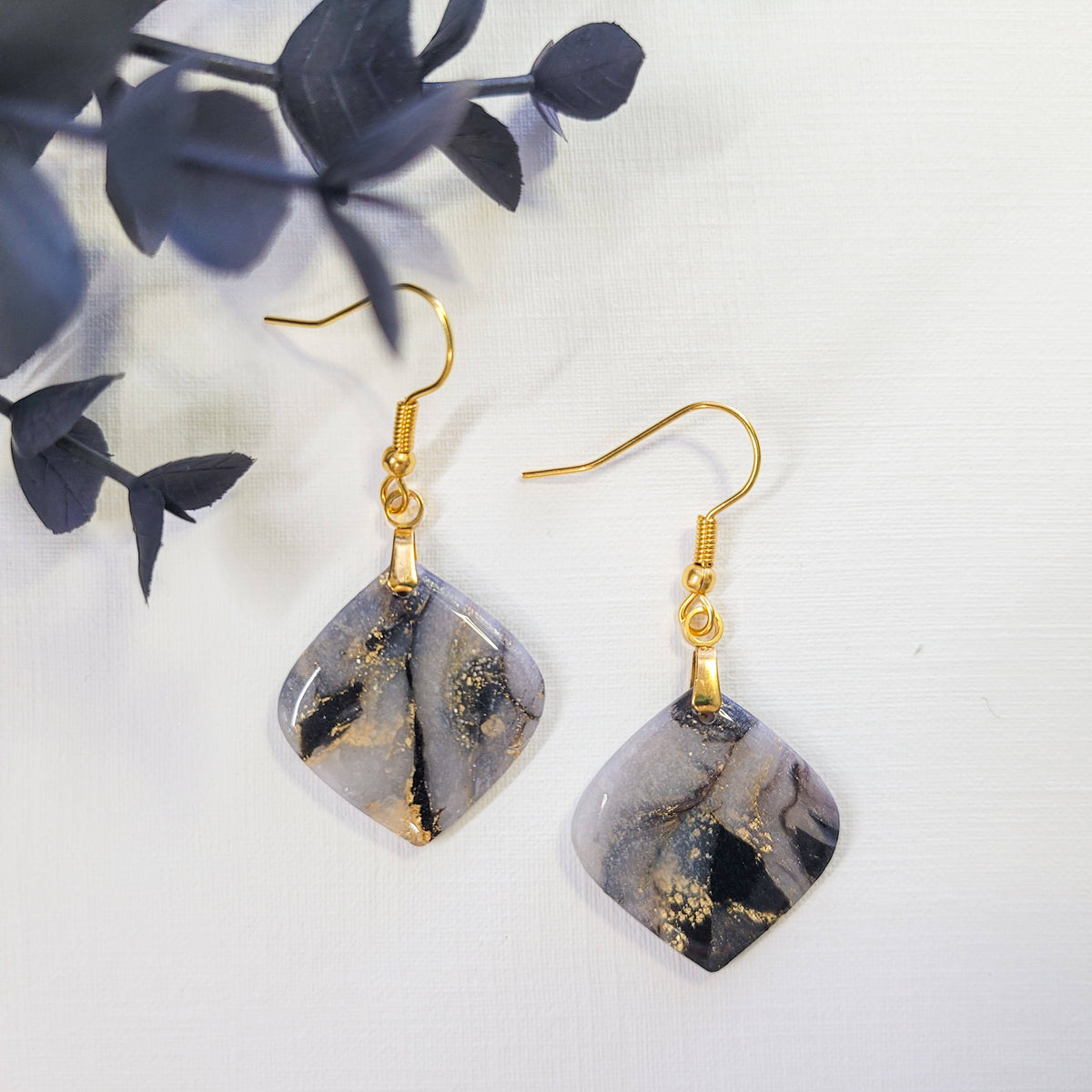 Black Agate Scraps Pointed Drop