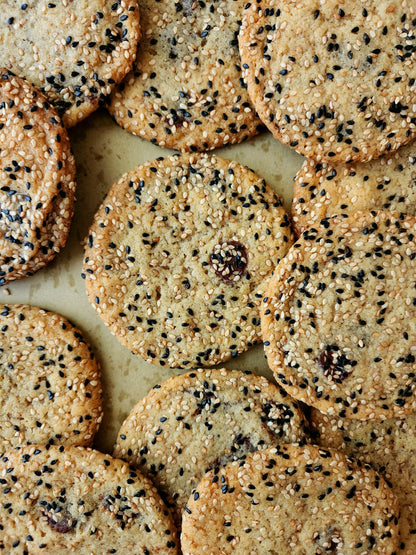 Sesame Tahini cookie with dark chocolate and sea salt - 1 dozen