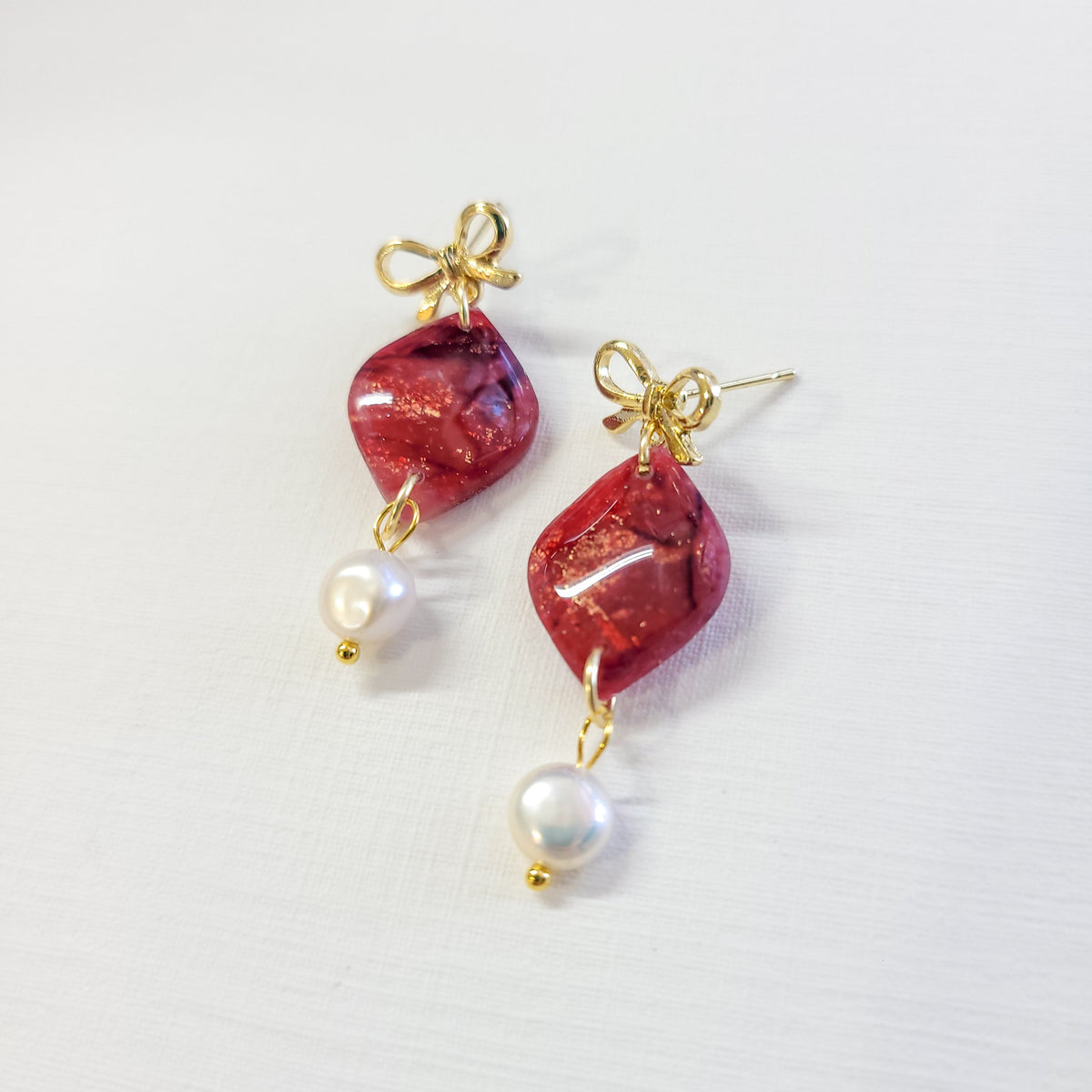 Crimson Agate Pointed Drop