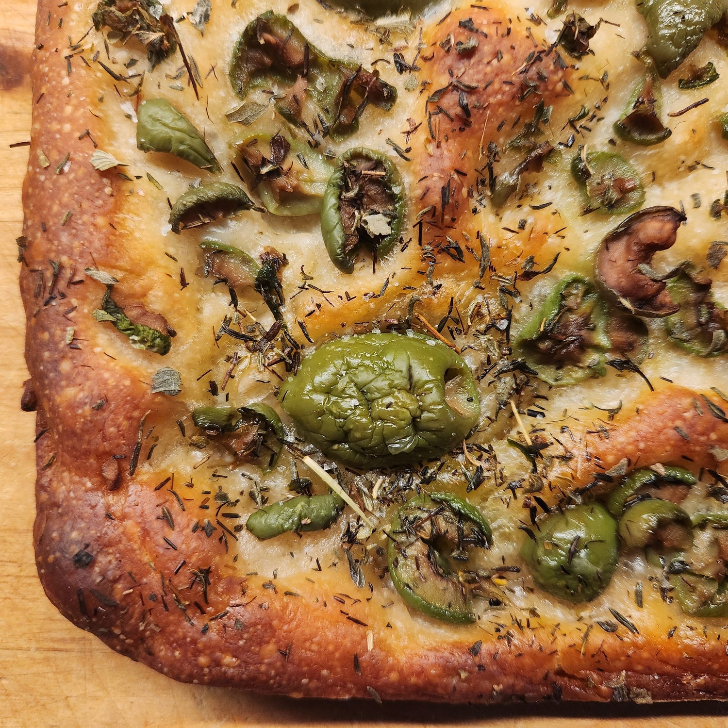 Olive &amp; thyme focaccia bread