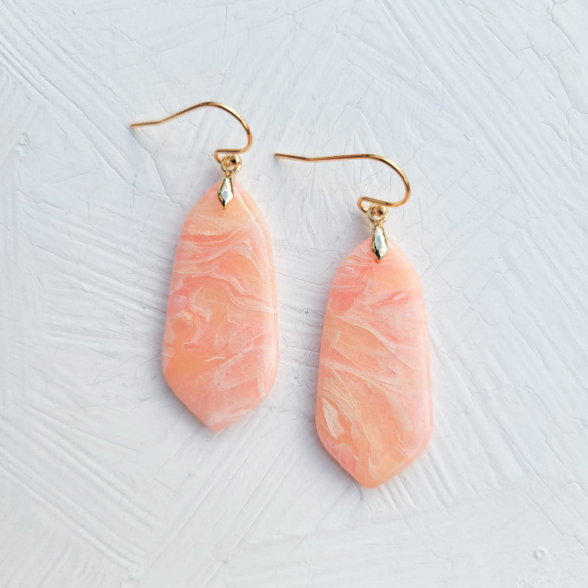 Peachy Keen Pointed Dagger