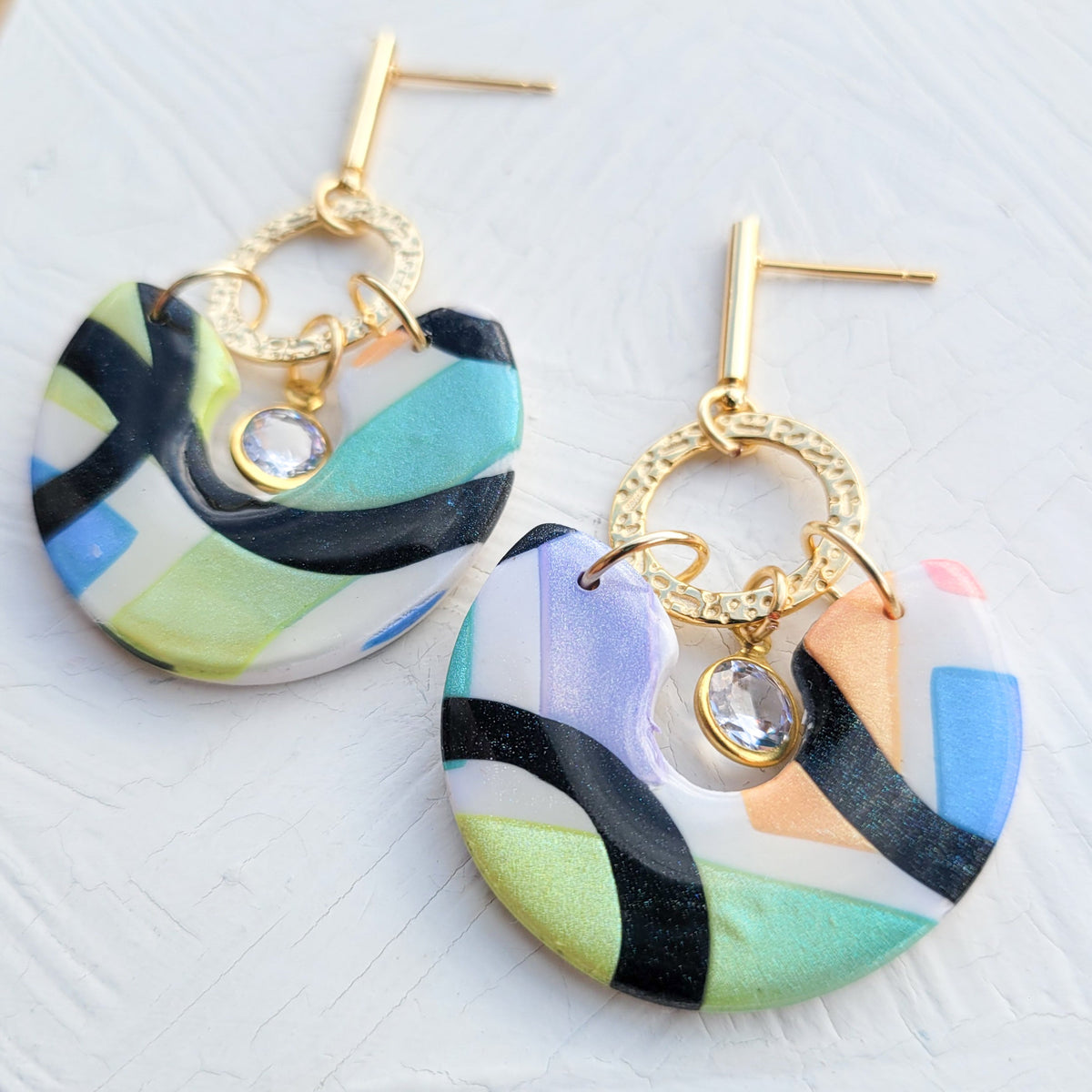 Pastel Neon Half Circle