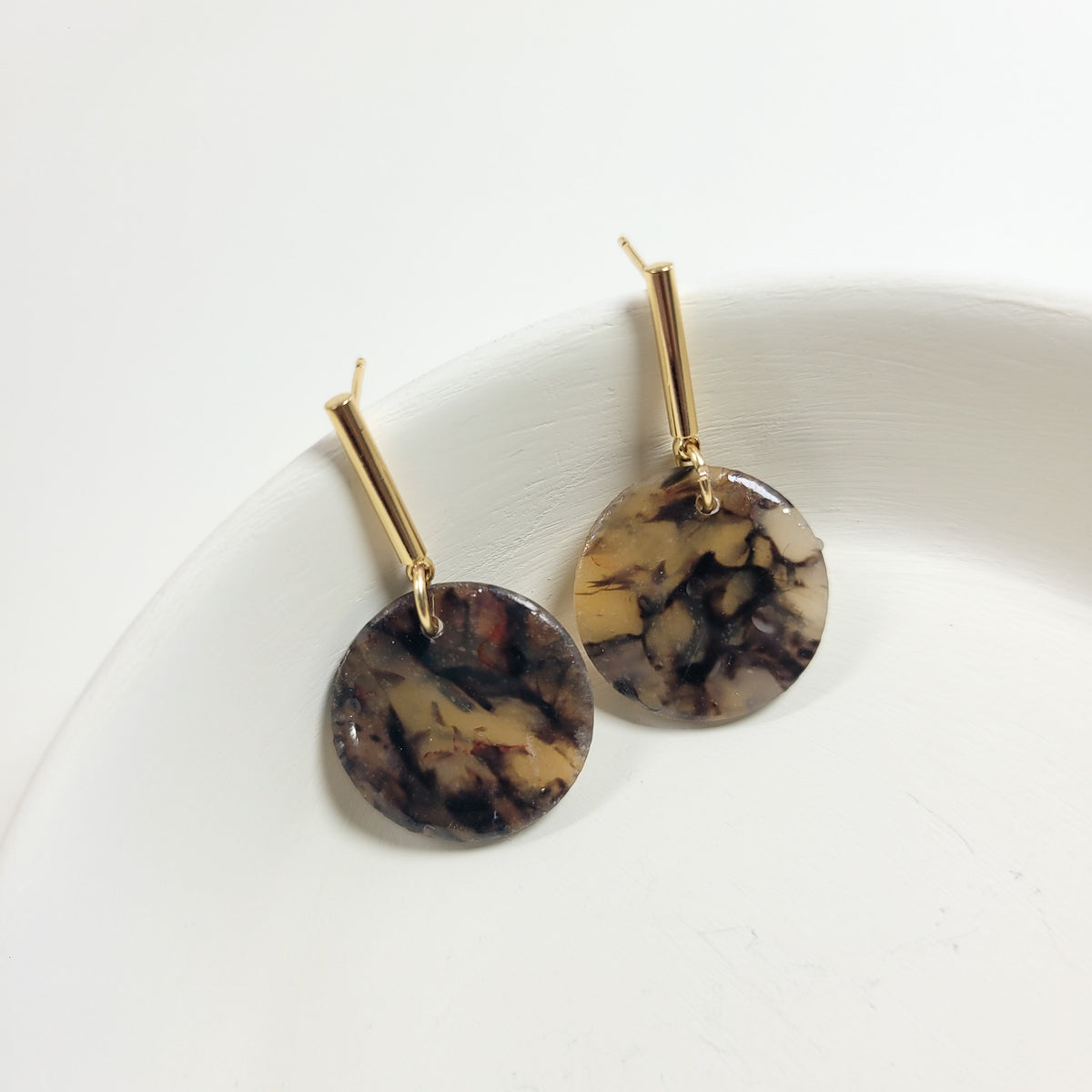 Tortoise Shell Circle
