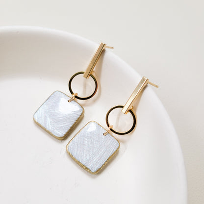 Textured Pearl Square