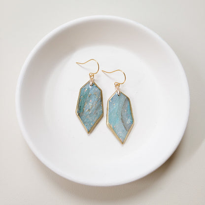 Blue Opal Kite