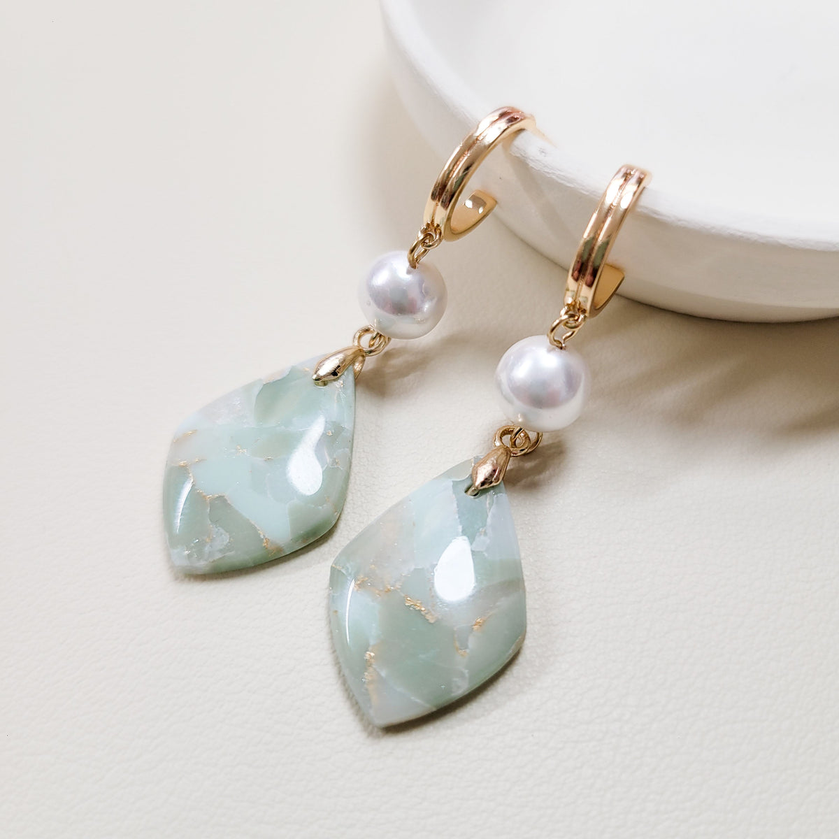 Sage Mini Teardrop/Pearl