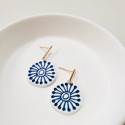 Blue Dandelion