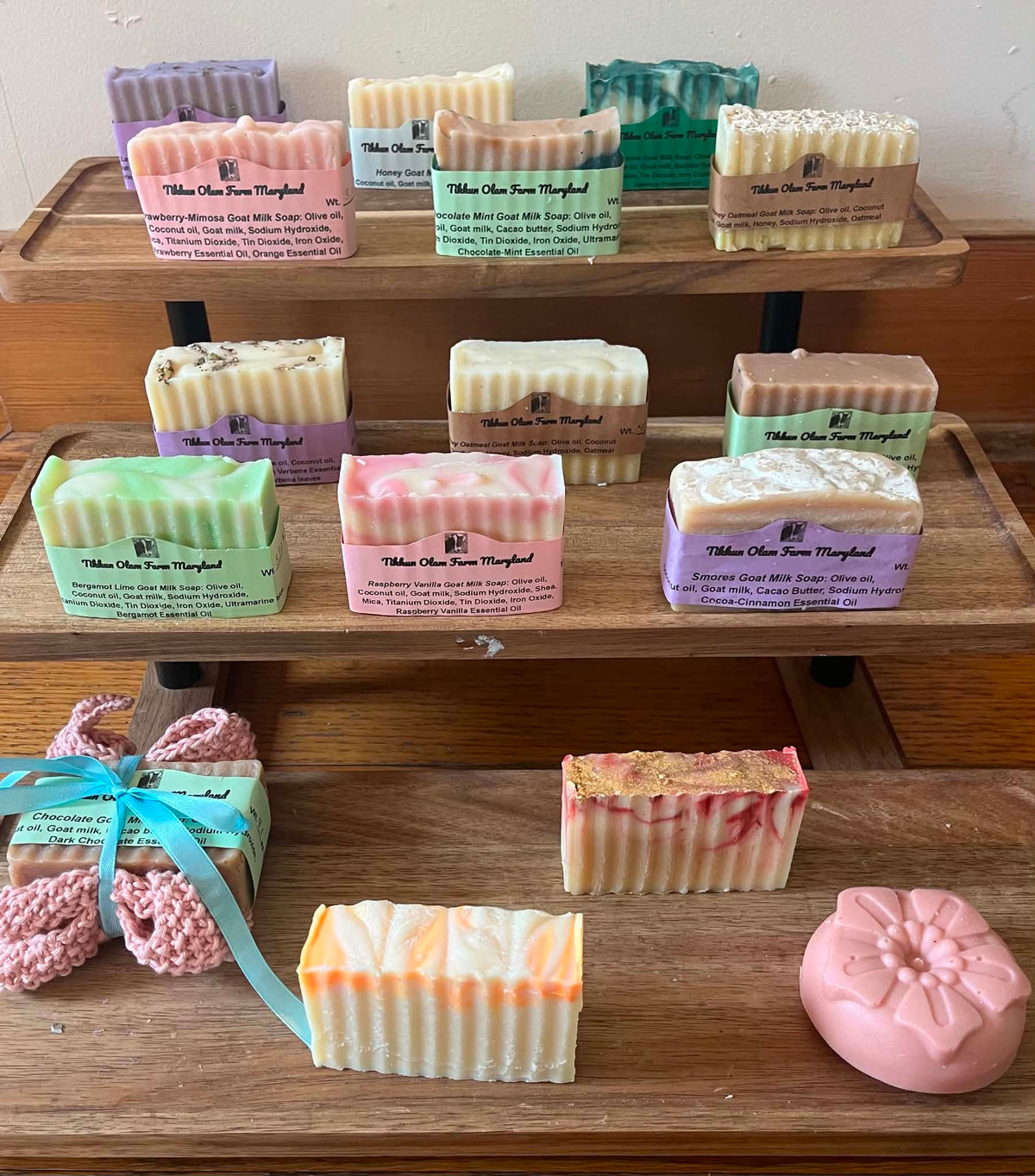 Raspberry Vanilla Goatmilk Soap