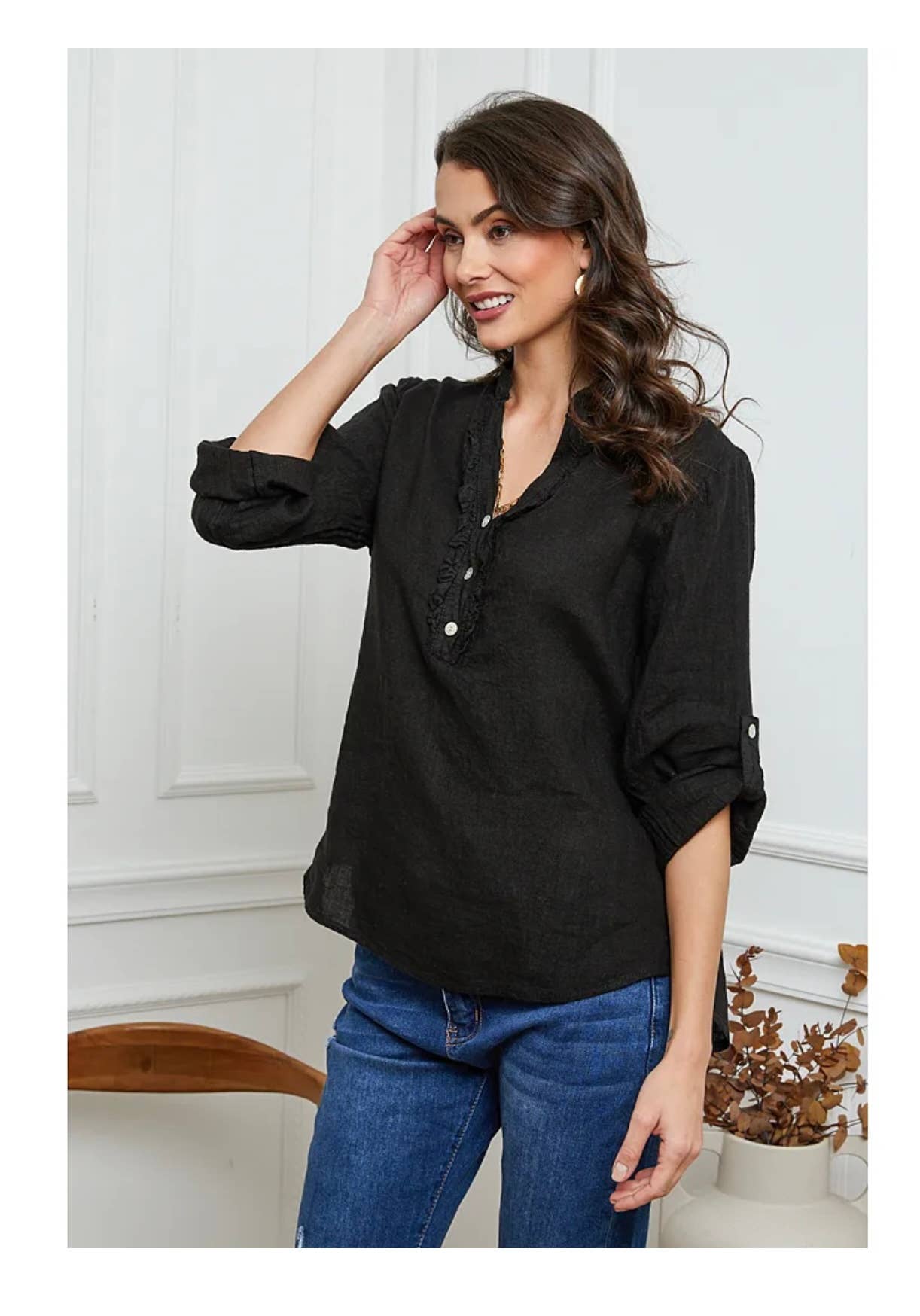 The Easy Linen Blouse
