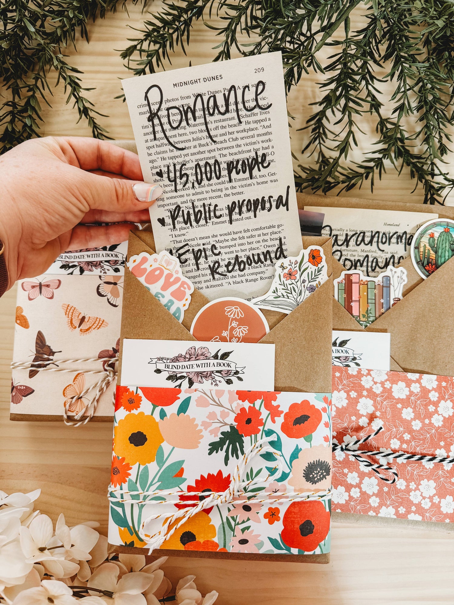 Blind Date with a Book – Mystery Romance + Gifts