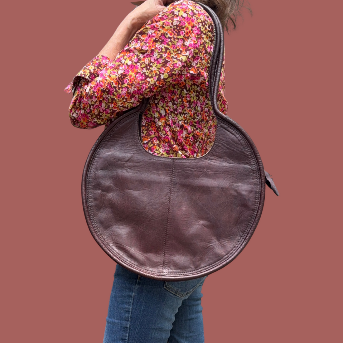 Leather Circle Purse (Chocolate)
