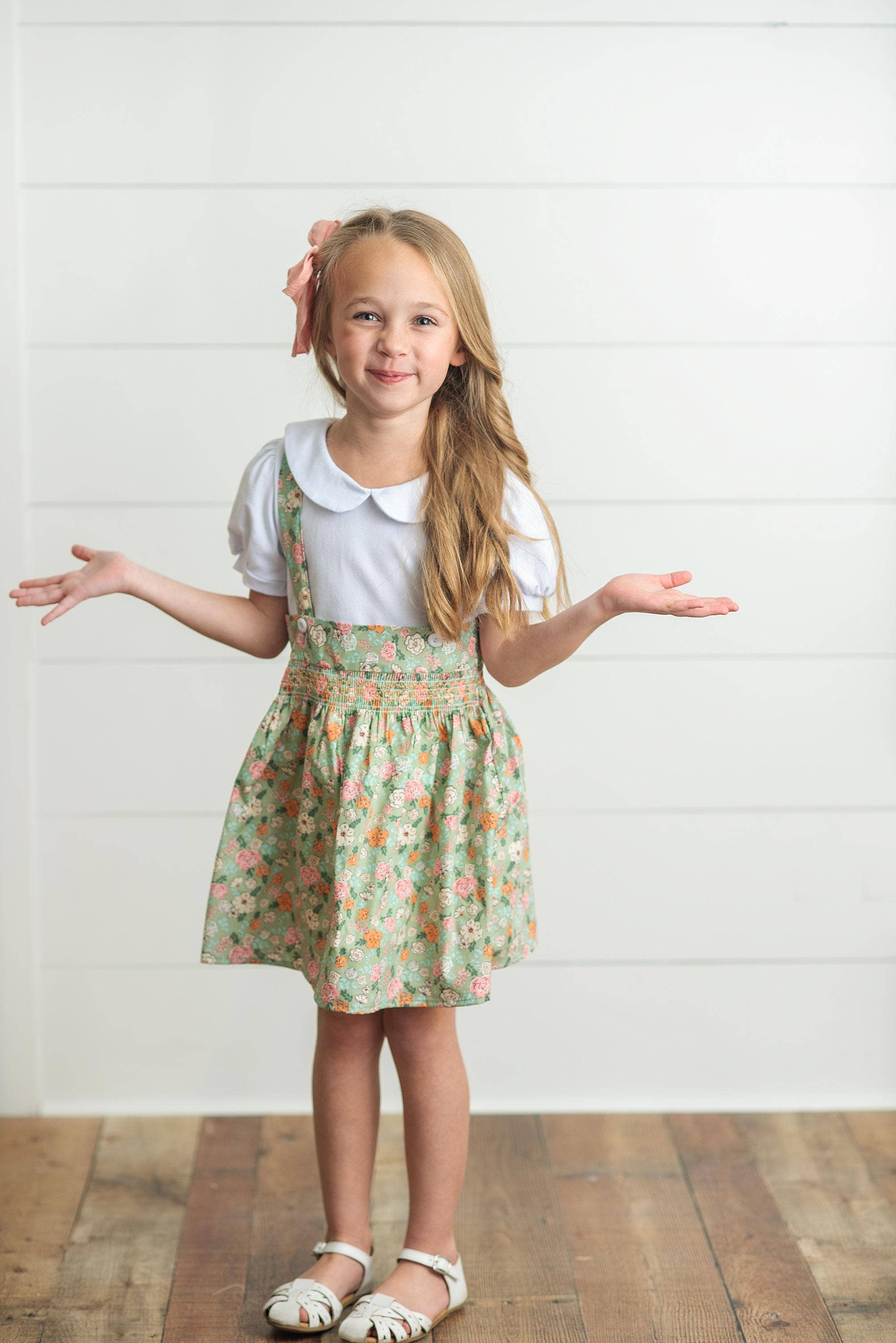 Kids Sage &amp; White Floral Jumper Skirt Easter Collar Set
