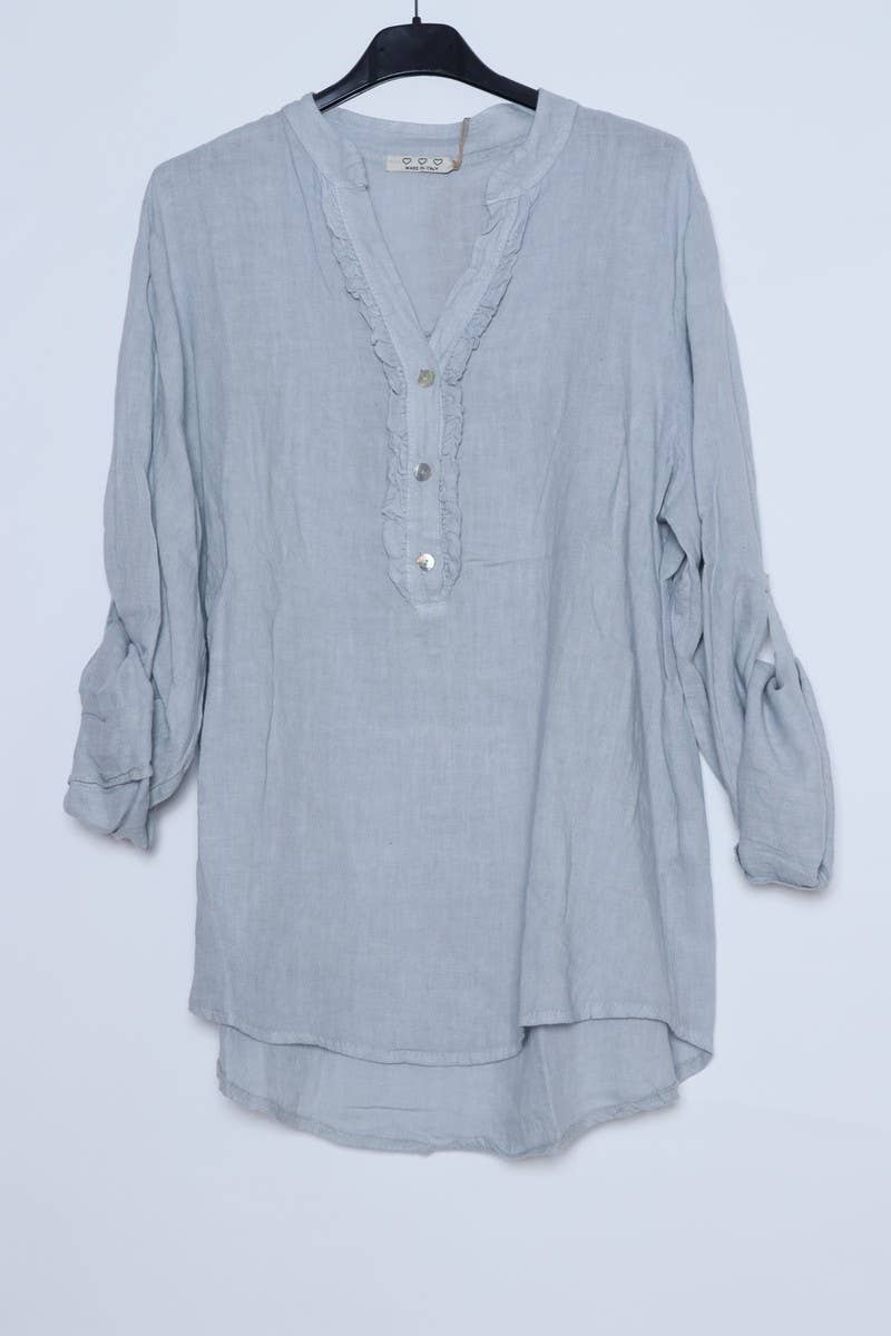 The Easy Linen Blouse