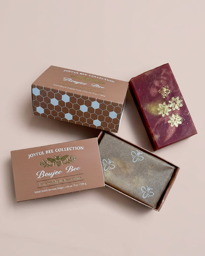 Boujee Bee Coconut Milk Silk Honey Red Currant Soap