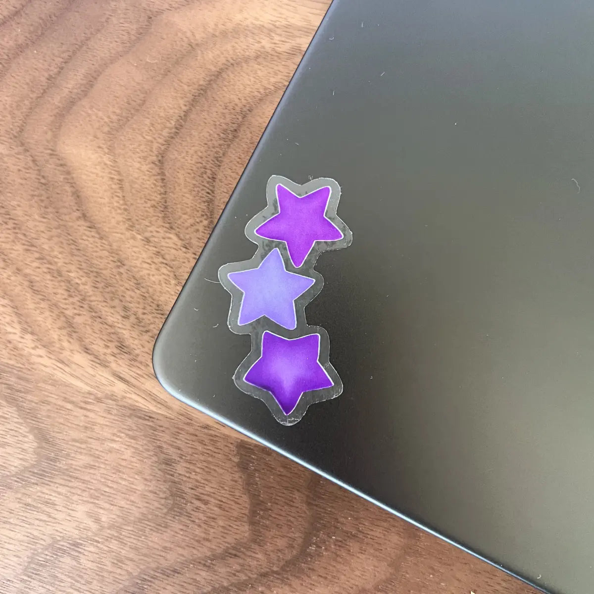 Mini purple stars sticker