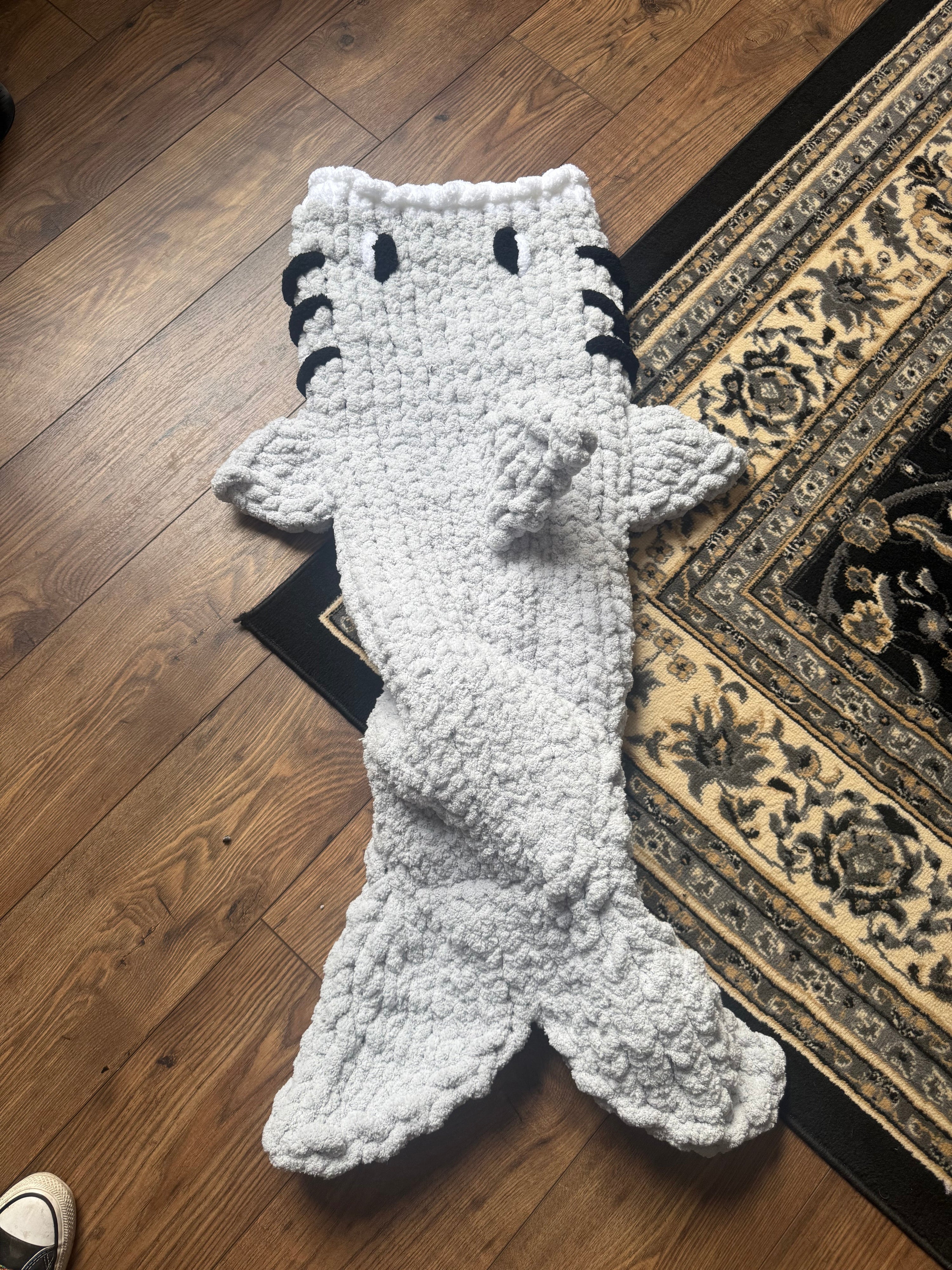 Two-in-One Chunky Shark Sleeping Bag Tutorial – Beginner Friendly Patterns for Kids &amp; Adults