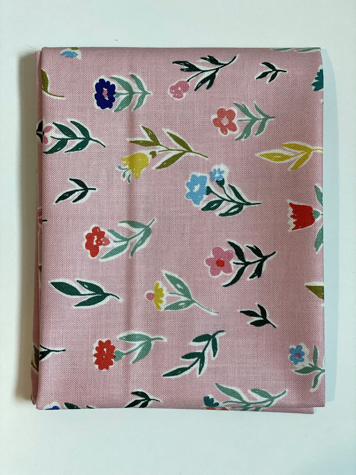 Daisy Perennial Quilters Weight Cotton Fat Quarters
