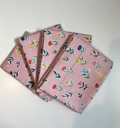 Daisy Perennial Quilters Weight Cotton Fat Quarters