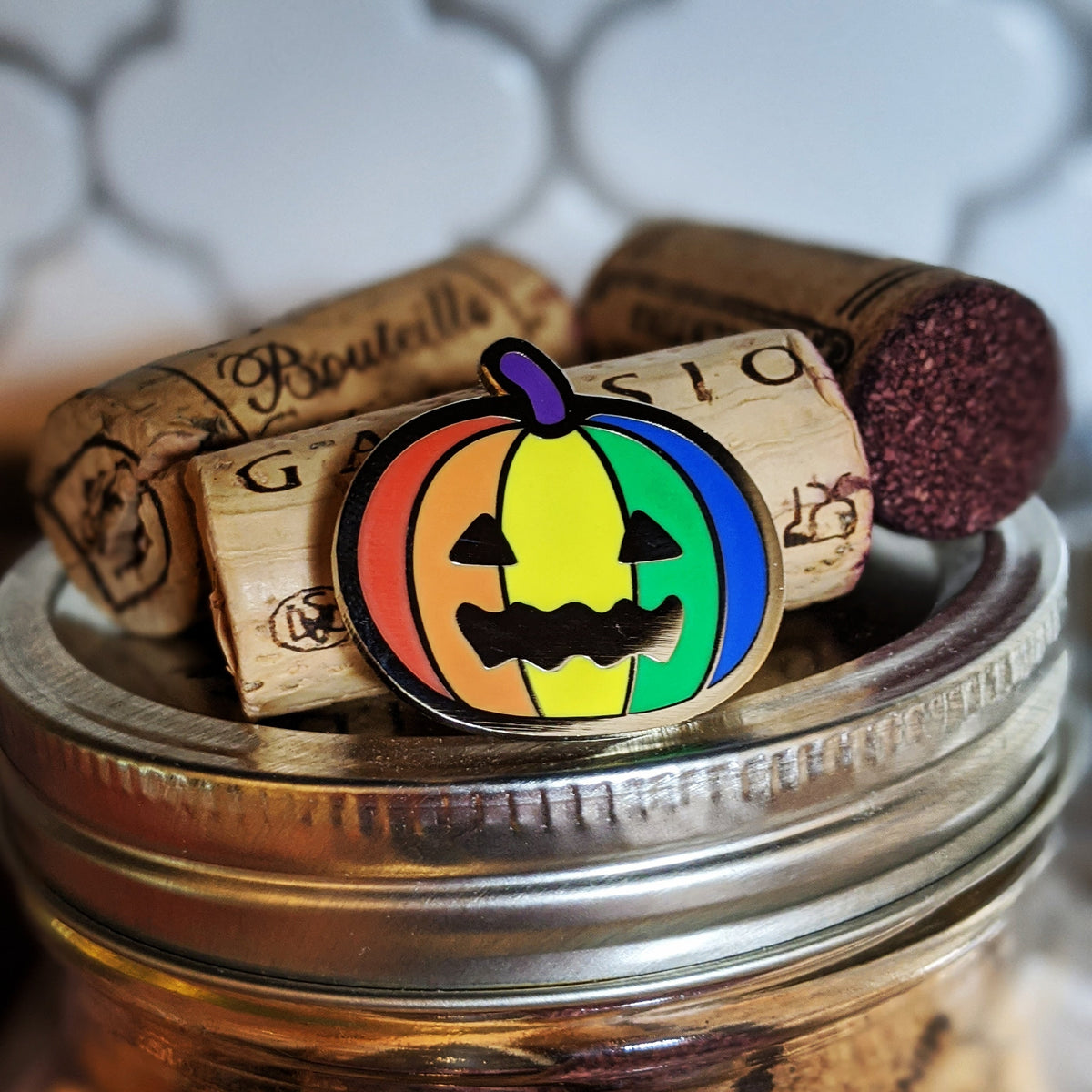 Queer-o-Lantern (LGBTQIA+ pride) hard enamel pin