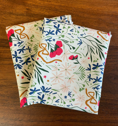Fat Quarters Tossed Bouquet Meadow Organic Poplin