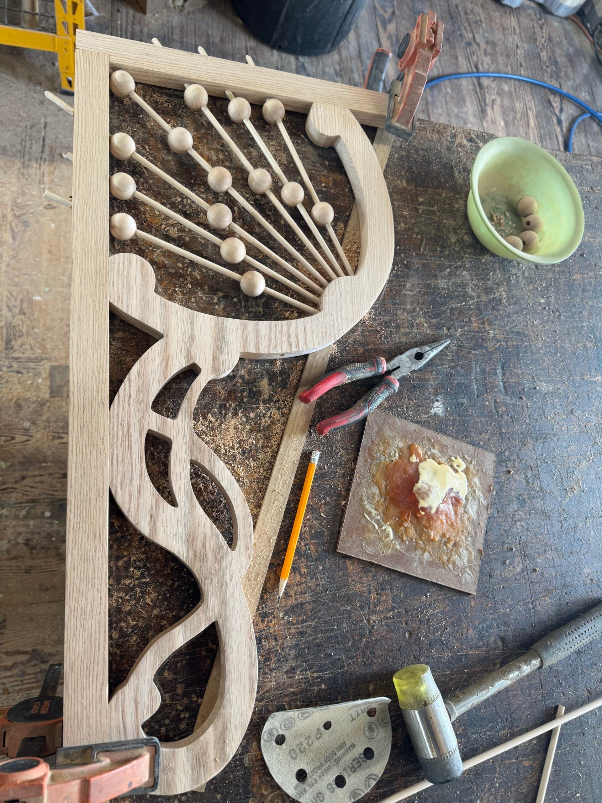 Art Nouveau Victorian Corner Fan Set