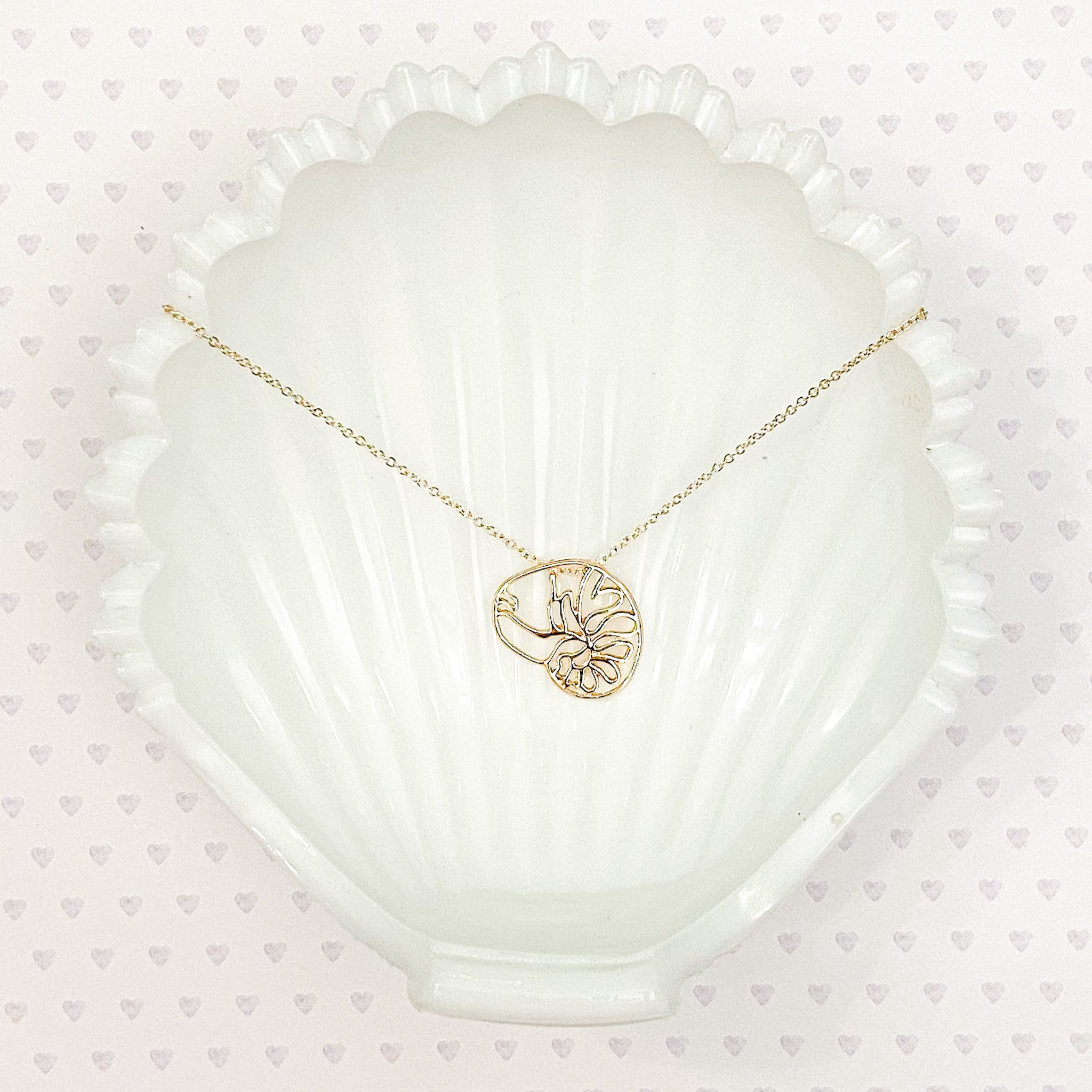 ocracoke shell pendant necklace