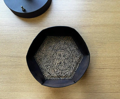 Round Padded Leather Valet Tray