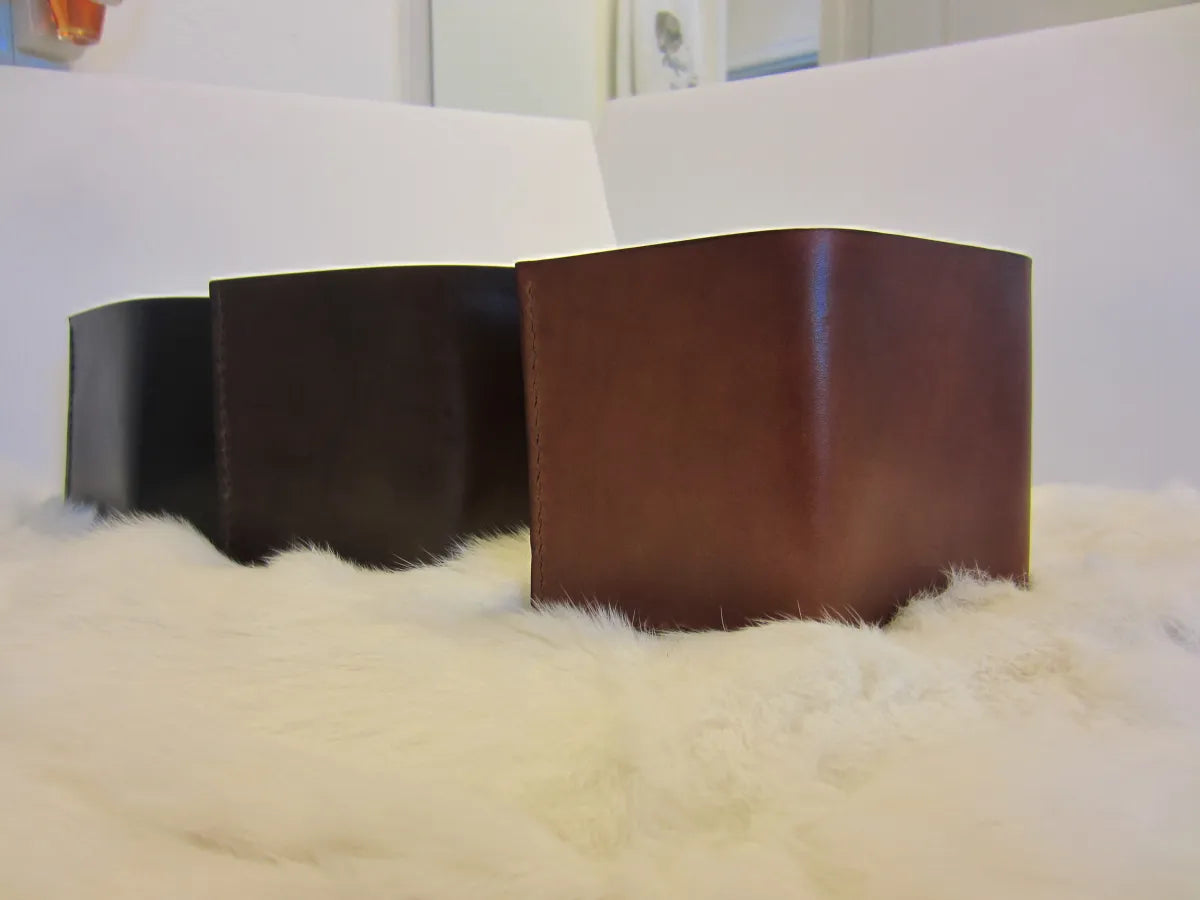 Trifold Wallet with Six Card Pockets - Cowhide