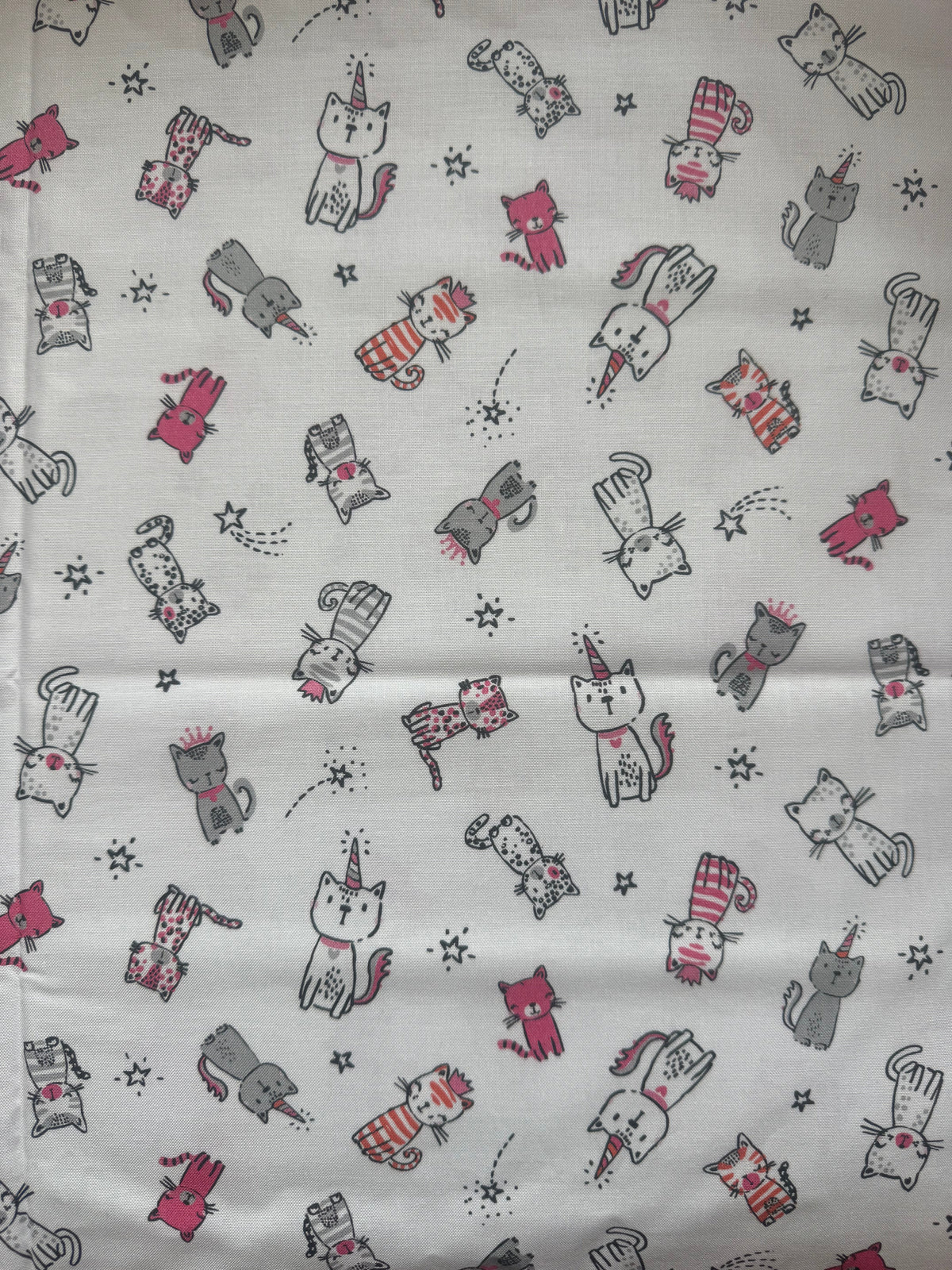 Purring Friends 1 1/4 Yard