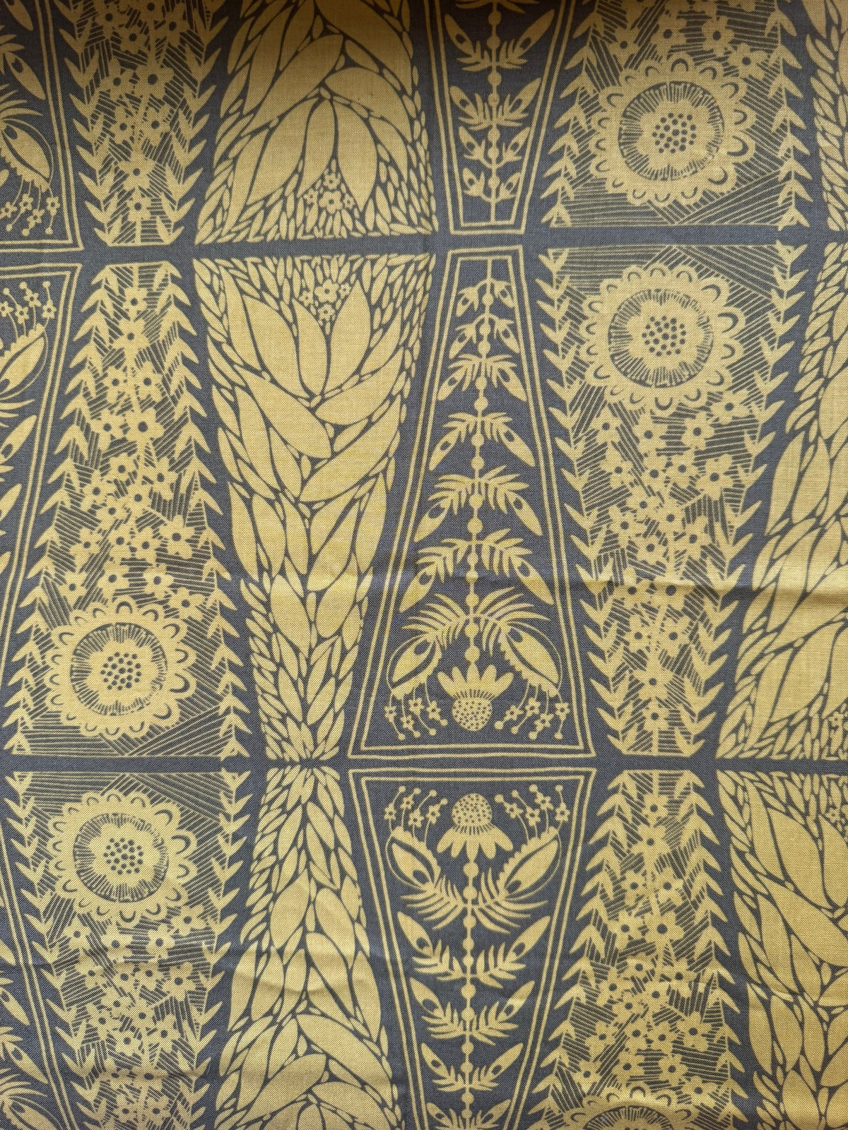 Dresdon Lace by Anna Maria Horner 1/2 Yard