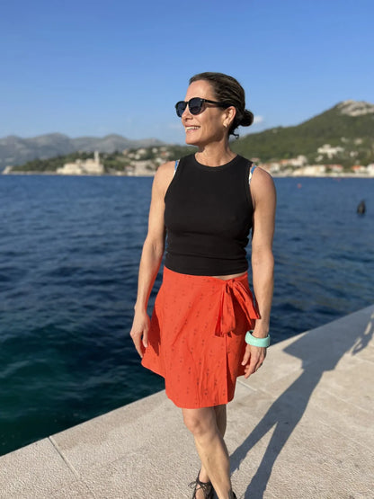 Tomato Staghorn Short Wrap Skirt
