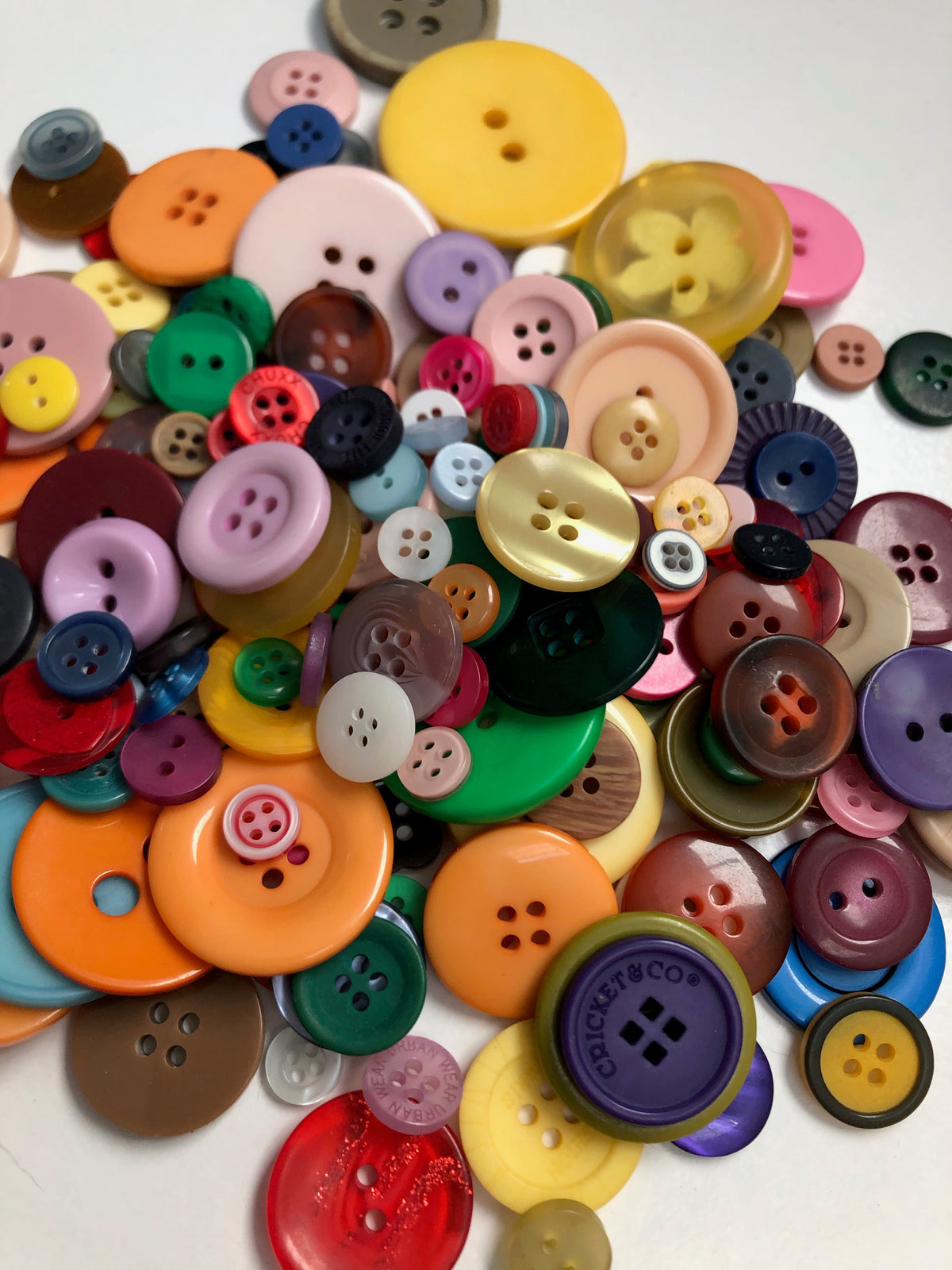 Assorted Buttons (by the ounce)