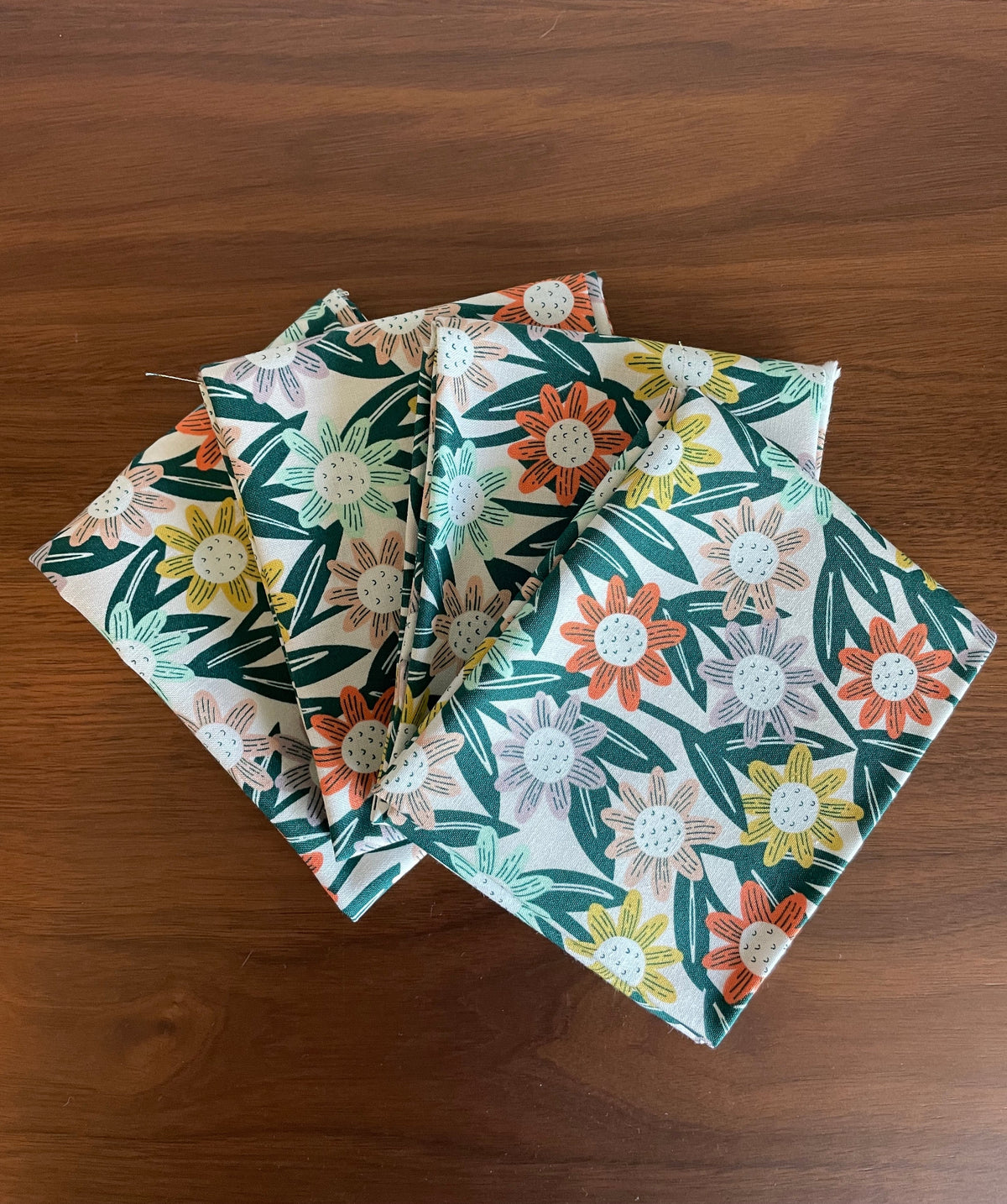 Colorful Blooms Fat Quarter Organic Quilter&