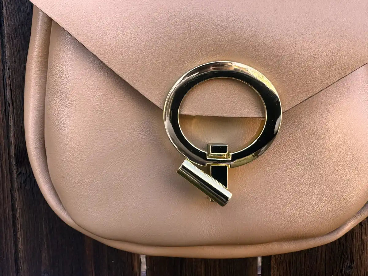Isabella Purse