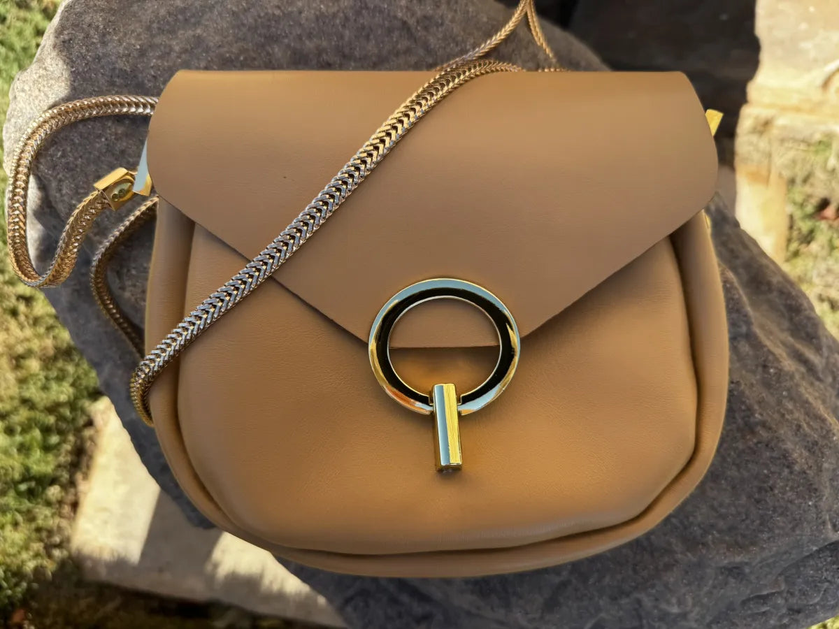 Isabella Purse