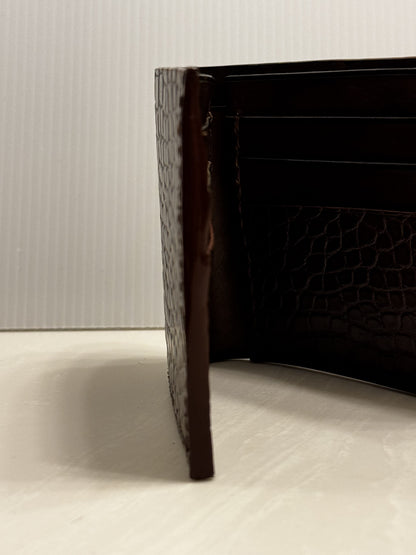 Alligator Bifold Wallet with Cowhide Lining