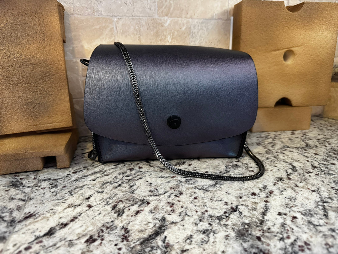 The Berry Purse in Tahitian Black Pearl with Loxx Closure, Internal and External Pockets