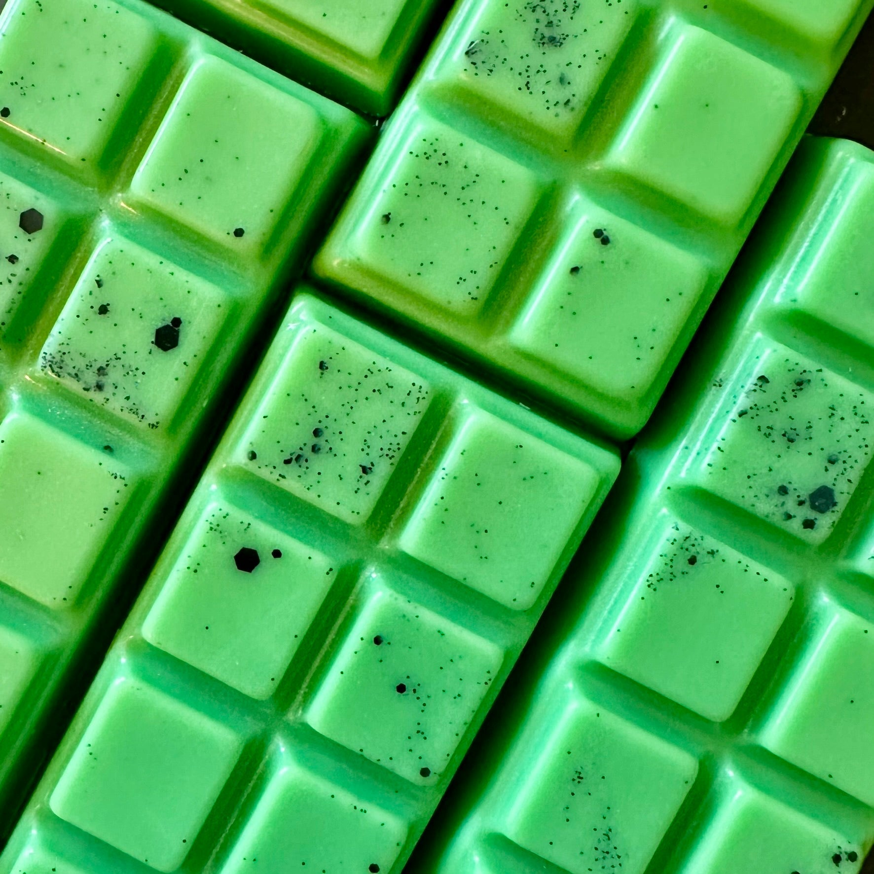 artisan-scent-snap-bar-wax-melt-generic-photo-the-kine-collective