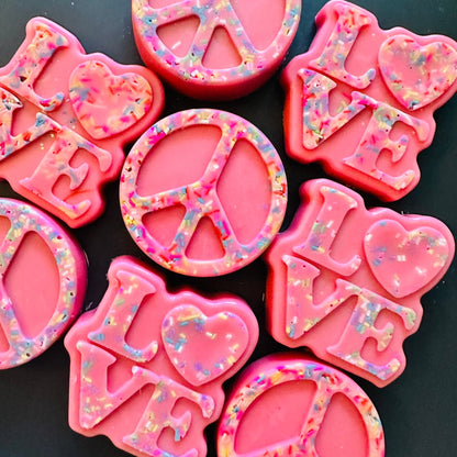 hearts-and-bones-wax-melt-slab-strawberry-tobacco-the-kine-collective