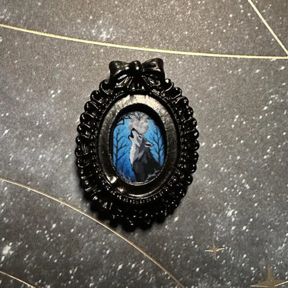 Howling Wolf Mini Framed Magnet with Original Artwork
