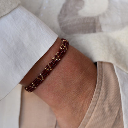Red &amp; Gold Triangle Beaded Thin Bracelet